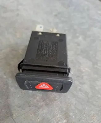 Volkswagen Golf IV Hazard light switch 1J0953235B 1J0953235A 1J0959621B