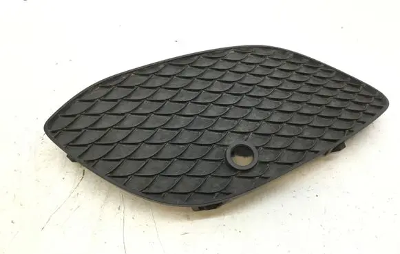 Mercedes-Benz GLC X253 C253 Front fog light trim/grill A2538850122