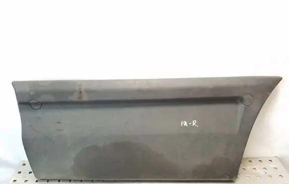 Iveco Daily 35 - 40.10 Front door trim (molding) 504090269