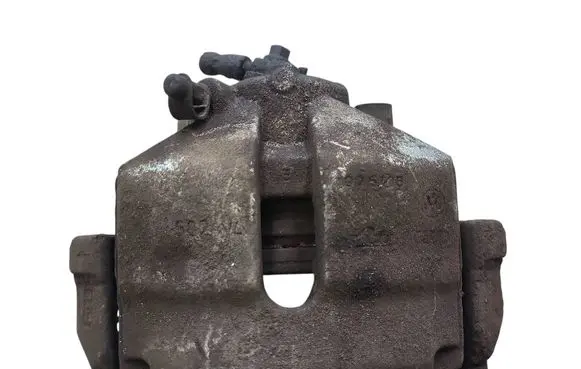 Volkswagen PASSAT B6 Front brake caliper 