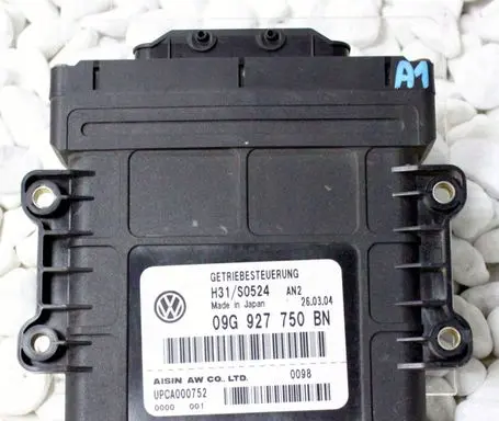 Volkswagen Golf V Gearbox control unit/module 09G927750BN