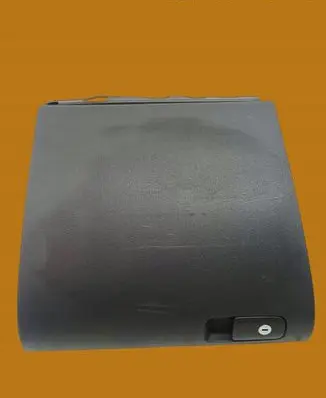 Volkswagen Golf Plus Glove box 5M1857097K