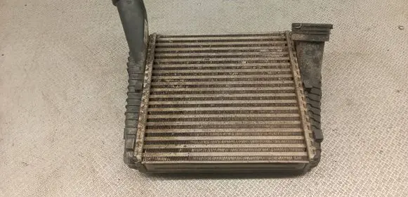 Audi Q7 4L Intercooler radiator 7L6145803C