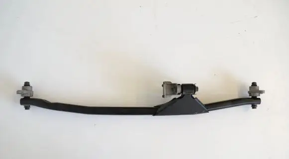 Volvo V70 Other engine bay part 8666205 8666204