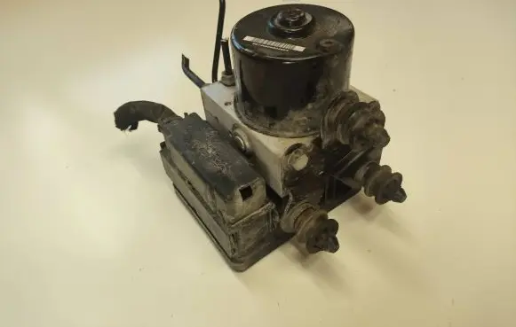 Volkswagen Touran I ABS Pump 1K0907379AC 00005305H0 10096003593