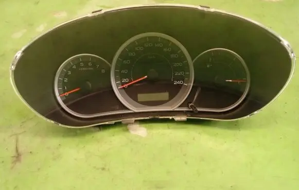 Subaru Impreza III Speedometer (instrument cluster) 85003FG18