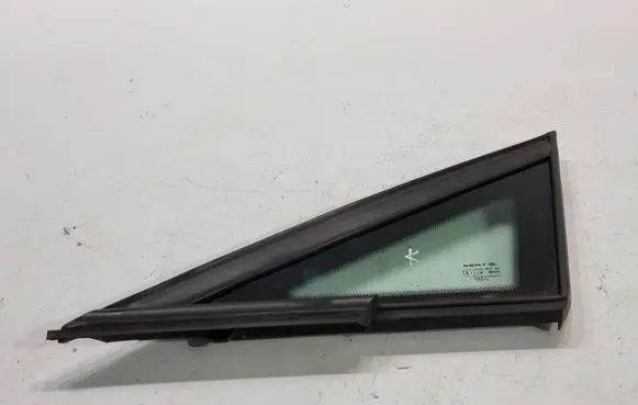 Seat Ibiza IV (6J,6P) Front triangle window/glass 
