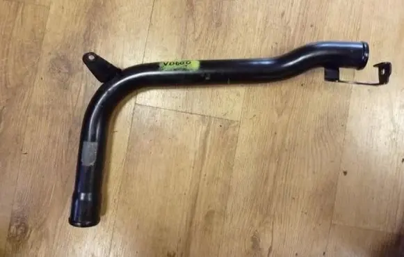 Ford Kuga I Air intake hose/pipe CV616C646DB VD600