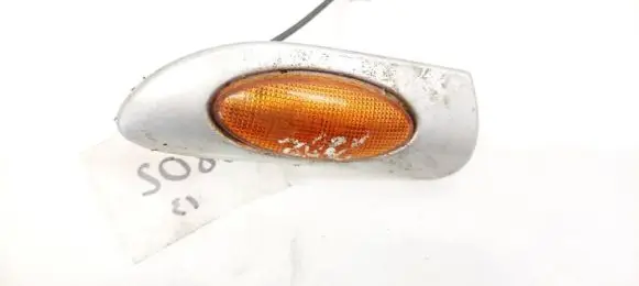 Opel Vectra B Front fender indicator light 09135507 1801988