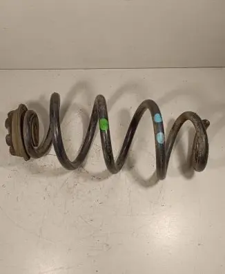 Nissan X-Trail T32 Rear coil spring