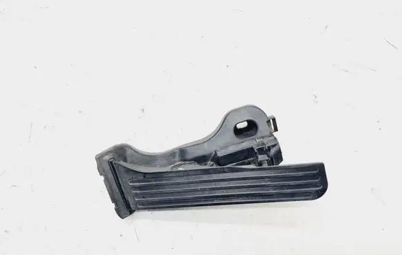 Volkswagen PASSAT B6 Accelerator throttle pedal 1K1721503L