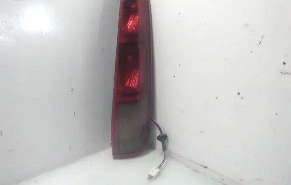 Nissan X-Trail T30 Rear/tail lights 4913