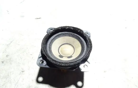 Infiniti Q50 Panel speaker 5635052700 281533TA0A