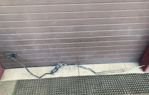 Nissan Pathfinder R51 Fuel line pipe 