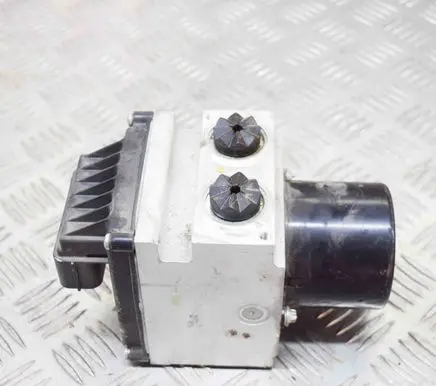 Volkswagen PASSAT B6 ABS Pump 16431602 16431502C
