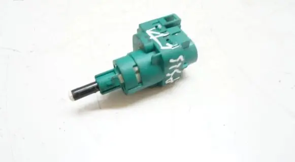 Skoda Octavia Mk1 (1U) Clutch pedal sensor 1C0945511A