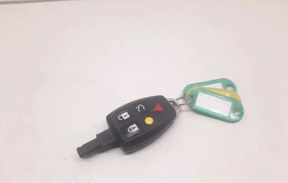 Volvo S40 Ignition key/card 30772189