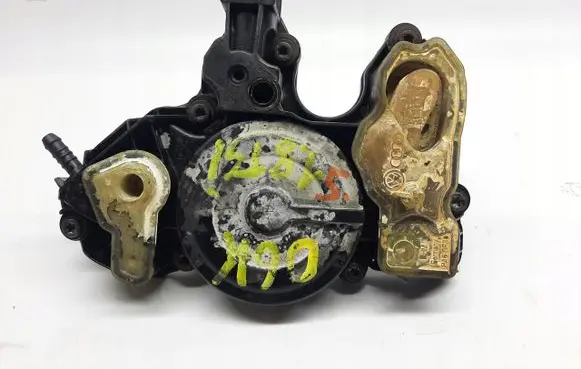 Volkswagen PASSAT B7 USA Breather valve 06K103495