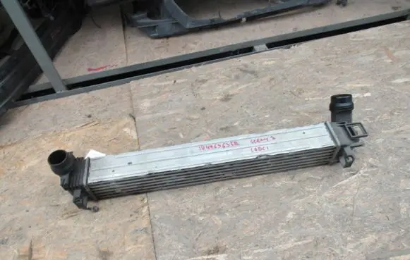 Alfa Romeo Mito Intercooler radiator