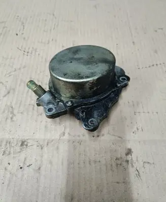Volkswagen Amarok Vacuum pump 03L145100H 704303030 2645603