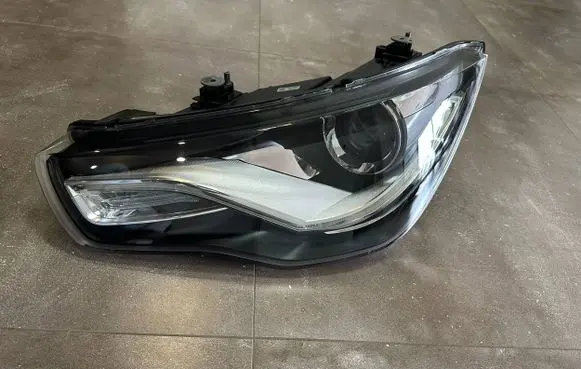 Audi A1 Headlight/headlamp 8X0941005 0201013390