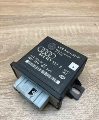 Audi A4 S4 B8 8K Light module LCM 8K0907357B