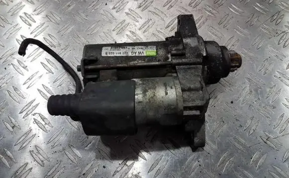 Volkswagen Polo IV 9N3 Starter motor 02t911023s