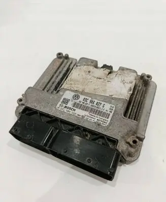 Volkswagen Golf VI Engine control unit/module 03C906027G 0261S04348 03C906027F