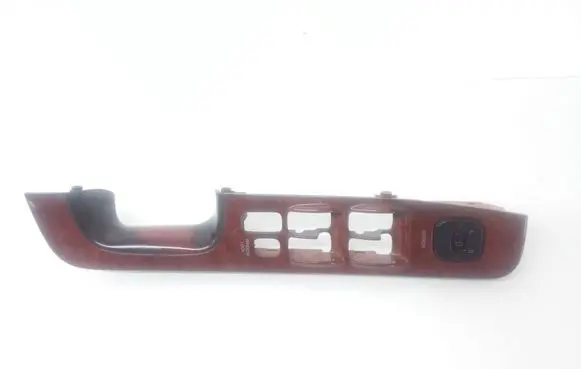 Hyundai Sonata Front door interior handle trim 935703D110 935713D110