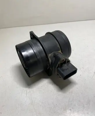 Volkswagen Golf V Mass air flow meter 0281002461 074906461B