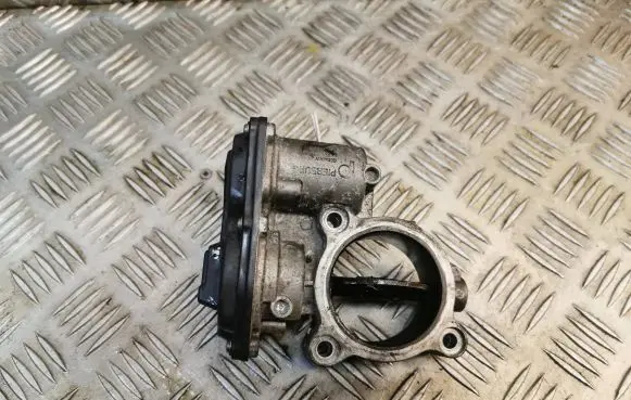 BMW 5 F10 F11 Throttle valve 7810752