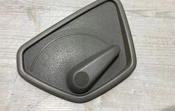 Mercedes-Benz C W204 Seat adjustment handle 2049180136