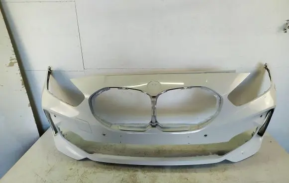 BMW 1 F40 Front bumper 8070928 1491450