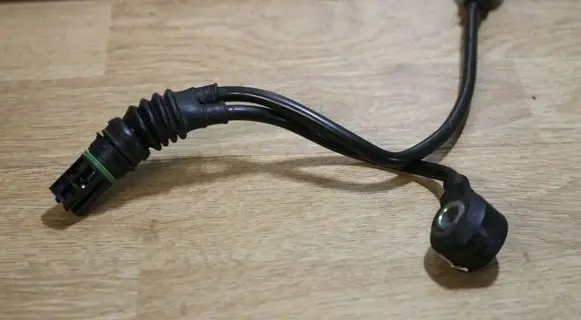 BMW 3 E90 E91 Detonation knock sensor 1435485