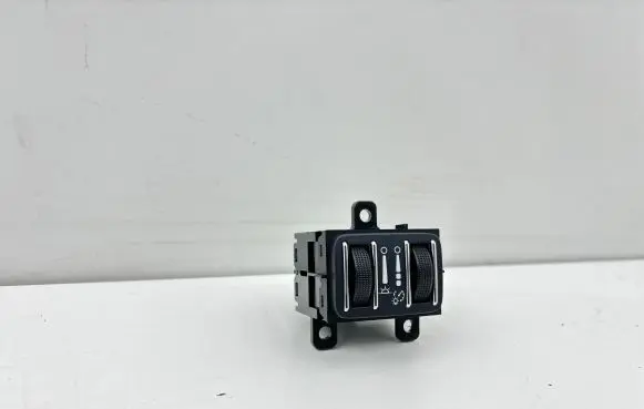 Maserati Ghibli Headlight level height control switch 68141052AD 10094190