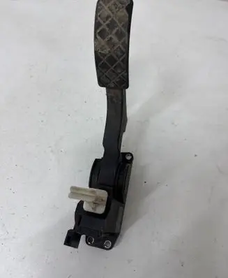 Audi A3 S3 8L Accelerator throttle pedal 0281002342 1J1721503K 970108884YB3