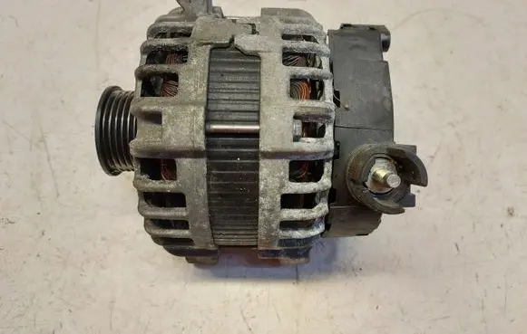 Land Rover Discovery Sport Generator/alternator GX7310300DE