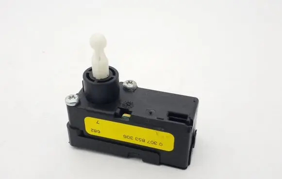 Opel Zafira B Headlight level adjustment motor 0307853306