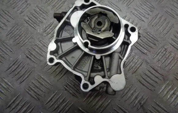 Fiat Croma Vacuum pump