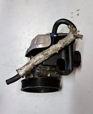 Mercedes-Benz C W203 Power steering pump 7691332130