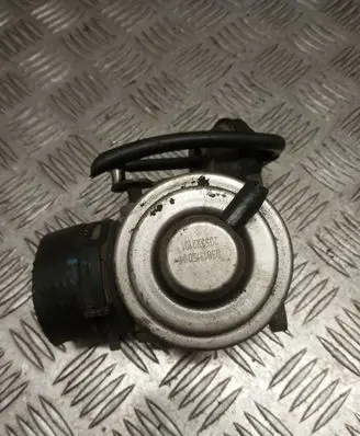 Skoda Fabia Mk1 (6Y) EGR valve 038129632B