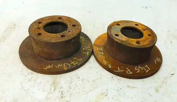 Volkswagen II LT Rear brake disc 191761