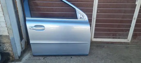Volvo XC90 Front door 