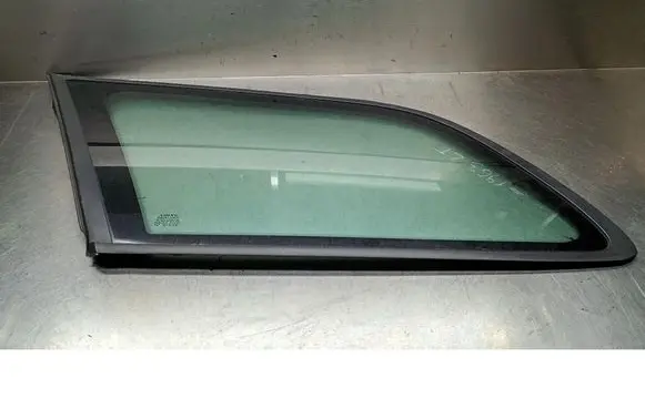 Volvo S40, V40 Rear side window