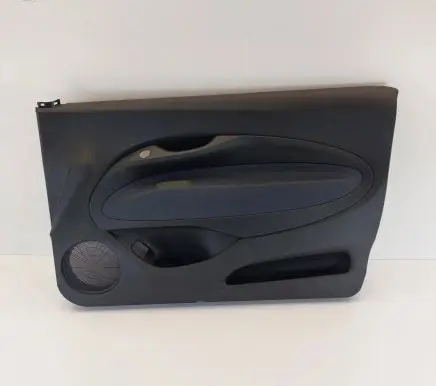 Fiat 500E Front door card panel trim