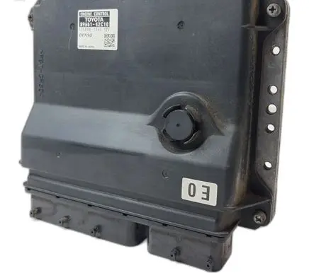 Toyota RAV 4 (XA40) Engine control unit/module