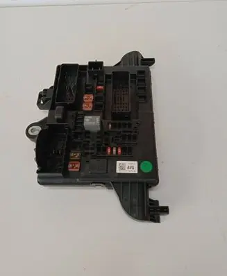 Opel Insignia A SAM control unit 2273776501