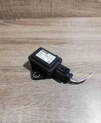 Audi A4 S4 B6 8E 8H ESP acceleration yaw rate sensor 8E0907637A 0008083