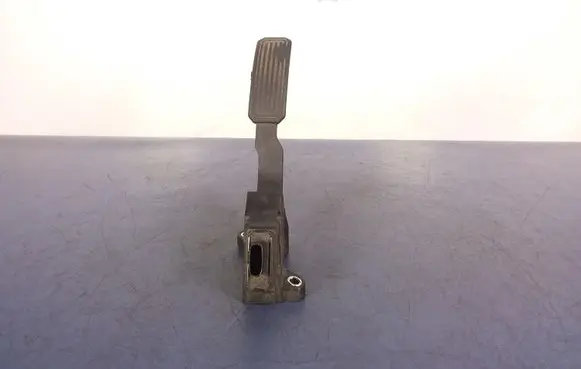 Toyota Auris 150 Accelerator throttle pedal 78110-02010