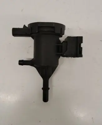 Mercedes-Benz GL X166 Vacuum valve A0014760532 1643B